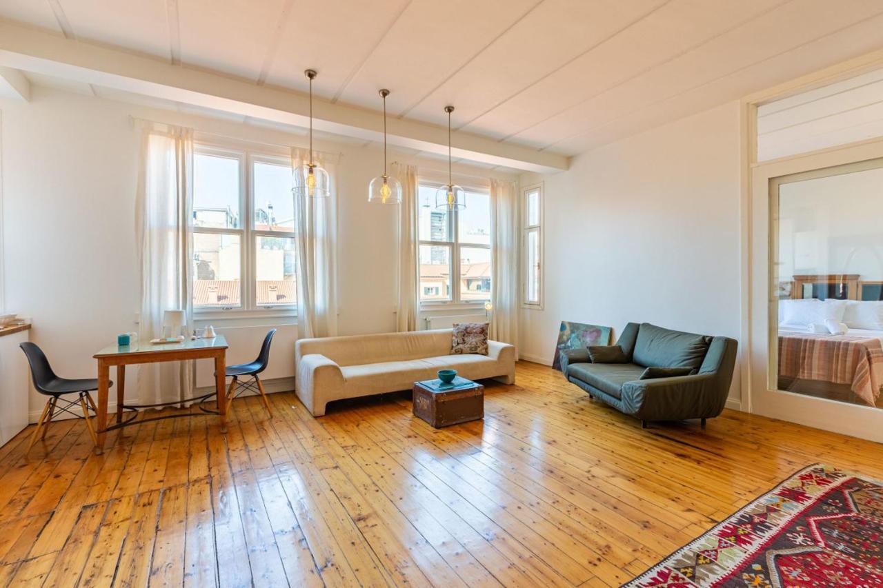Eclectic Home Near Galata Tower In Beyoglu イスタンブール エクステリア 写真
