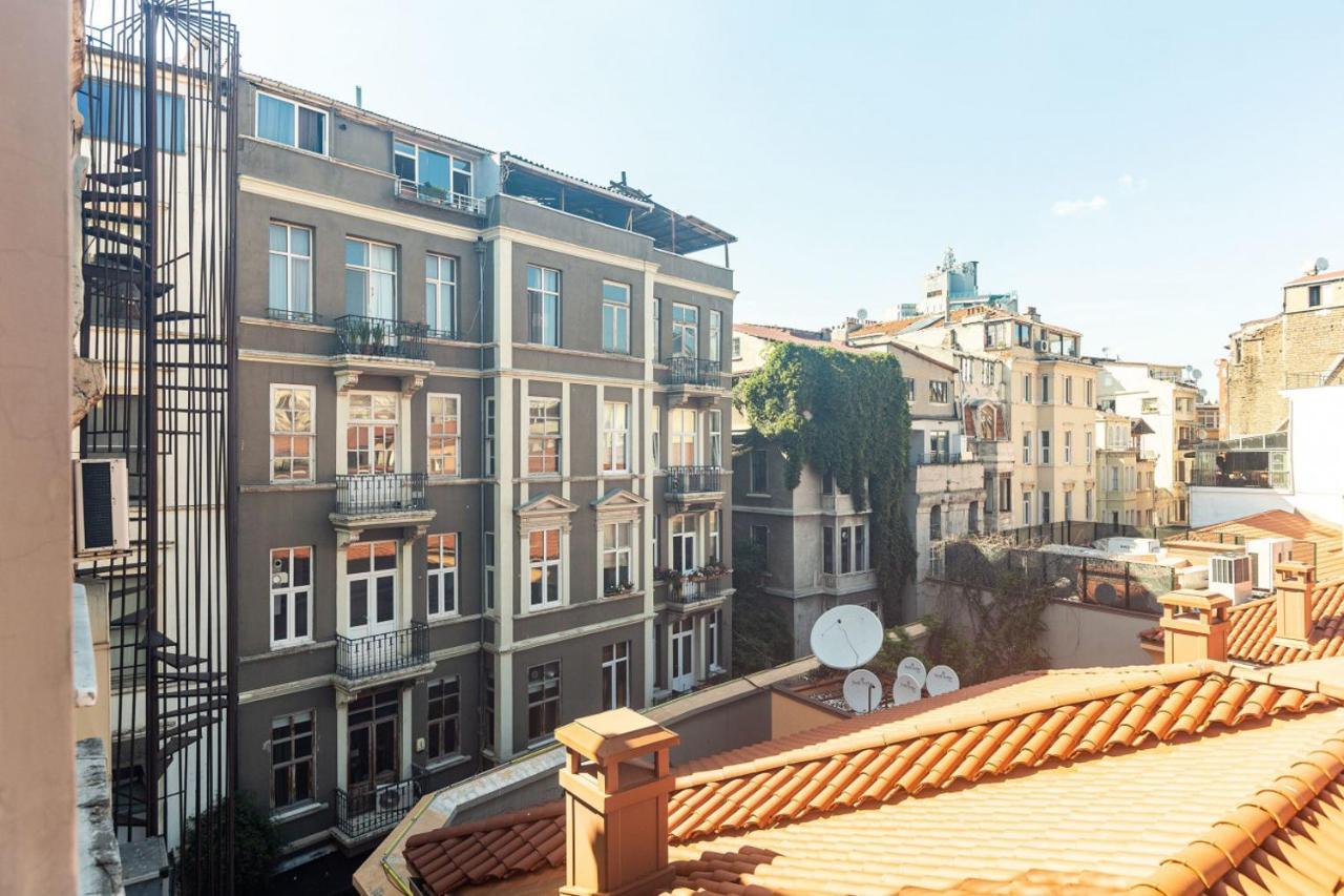 Eclectic Home Near Galata Tower In Beyoglu イスタンブール エクステリア 写真
